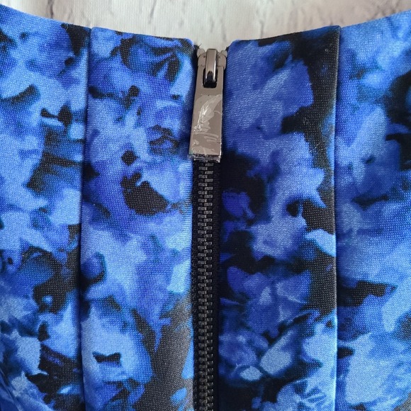 Vince Camuto Blue Ombre Floral Abstract Fit And Flare Dress Size 6 - Picture 4 of 11